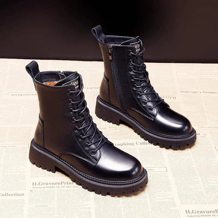 Hanna™ | Lined Leather Boots