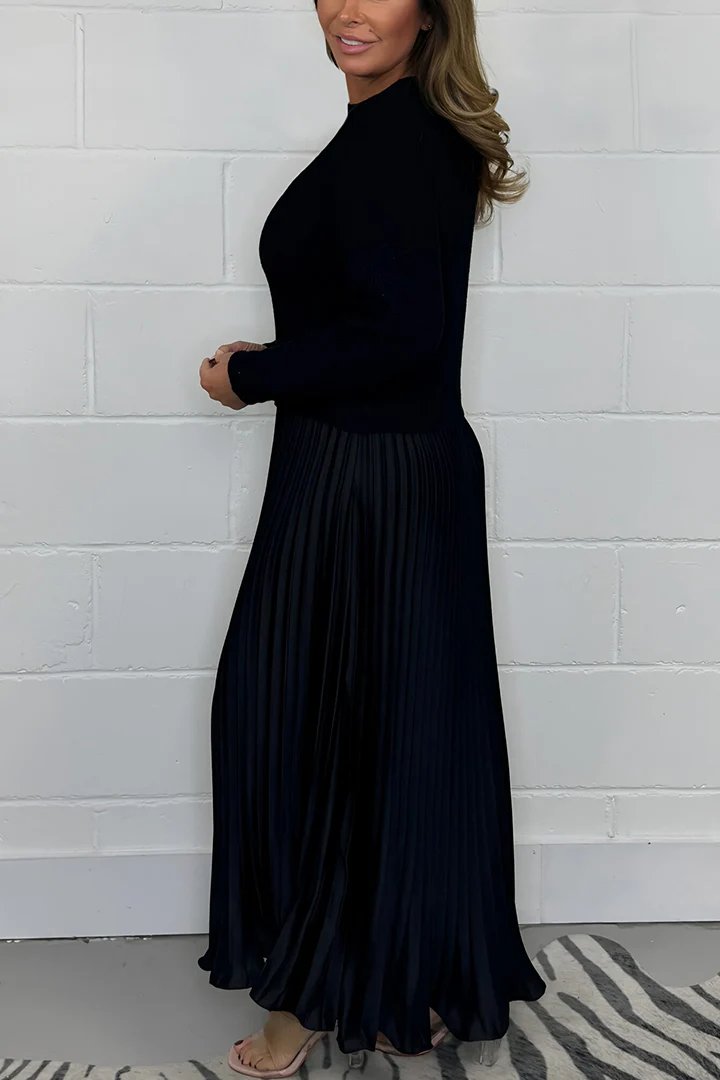 Emilii™ | Long Sweater with Pleated Skirt